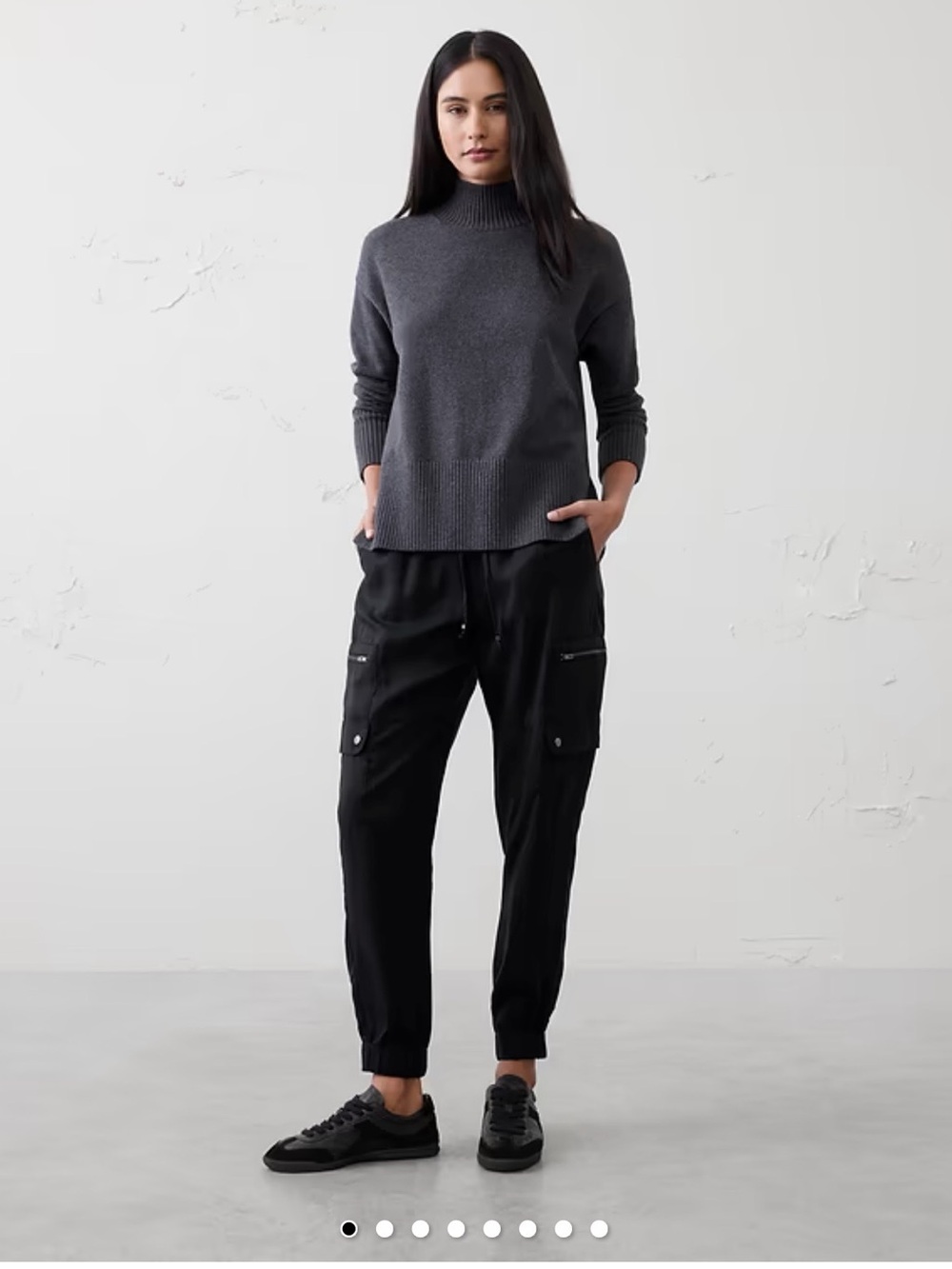 Banana Republic Black Women's Cargo Jogger Pants *Size M